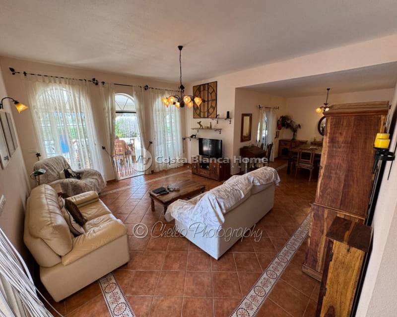 5 sypialnia Finka/Dom wiejski na sprzedaż w Catral z basenem - 399 000 € (Ref: 9203460)