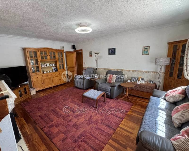 4 bedroom Finca/Country House for sale in Albatera with pool - € 289,000 (Ref: 9243824)