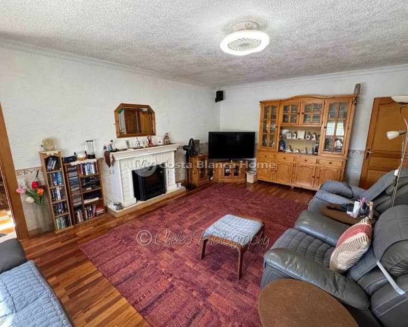 4 bedroom Finca/Country House for sale in Albatera with pool - € 289,000 (Ref: 9243824)