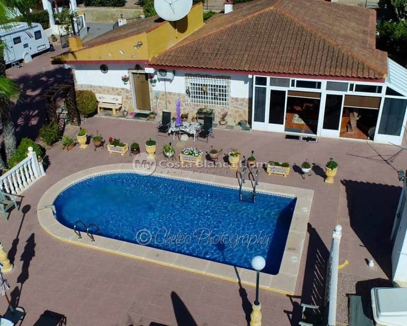 4 bedroom Finca/Country House for sale in Albatera with pool - € 289,000 (Ref: 9243824)