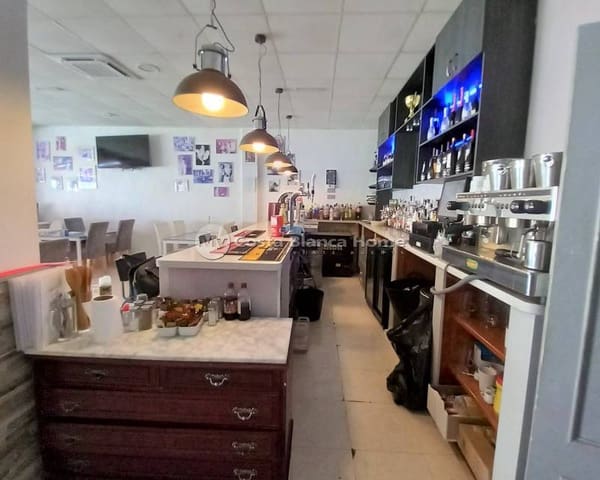 Erhverv til salg i Guardamar del Segura - € 200.000 (Ref: 9282908)