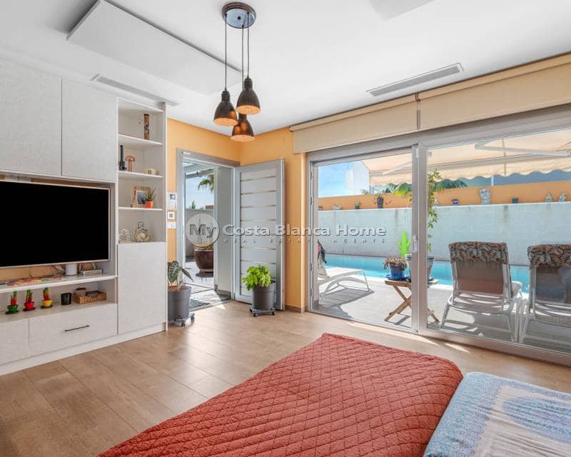 2 Zimmer Villa zu verkaufen in Benijofar mit Pool - 435.000 € (Ref: 9282909)