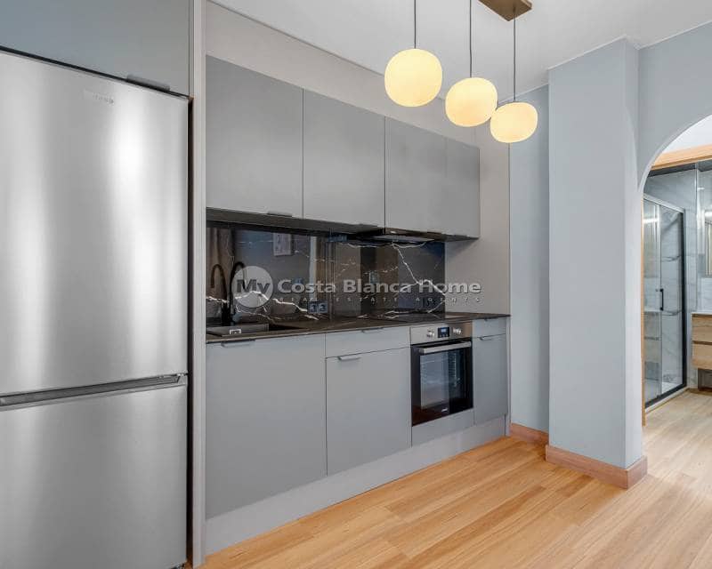 3 bedroom Apartment for sale in San Miguel de Salinas with pool - € 199,000 (Ref: 9282910)