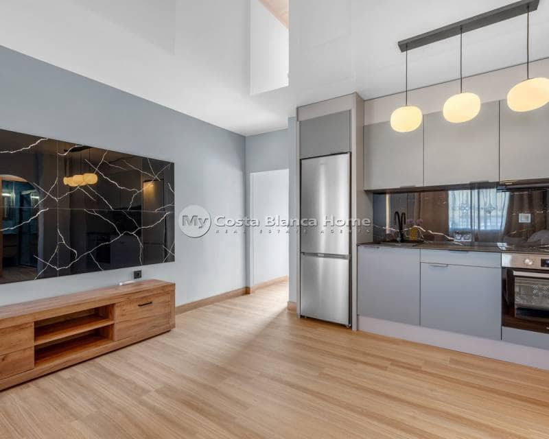 3 bedroom Apartment for sale in San Miguel de Salinas with pool - € 199,000 (Ref: 9282910)