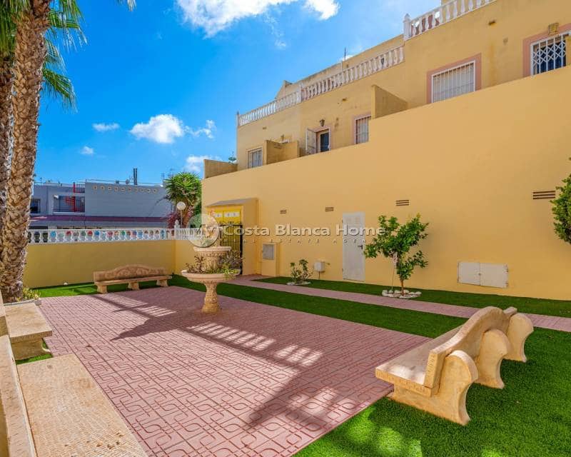 3 bedroom Apartment for sale in San Miguel de Salinas with pool - € 199,000 (Ref: 9282910)