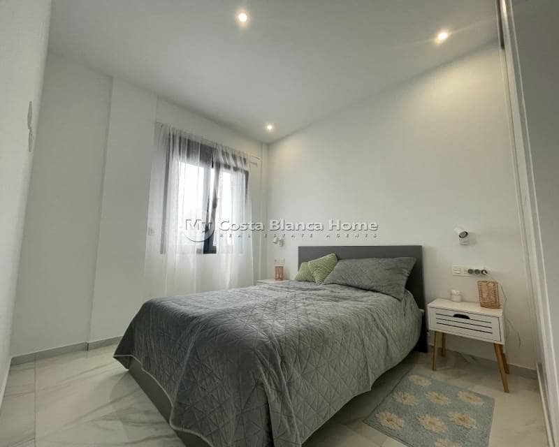 3 Zimmer Villa zu verkaufen in Benijofar mit Pool - 379.990 € (Ref: 9282915)