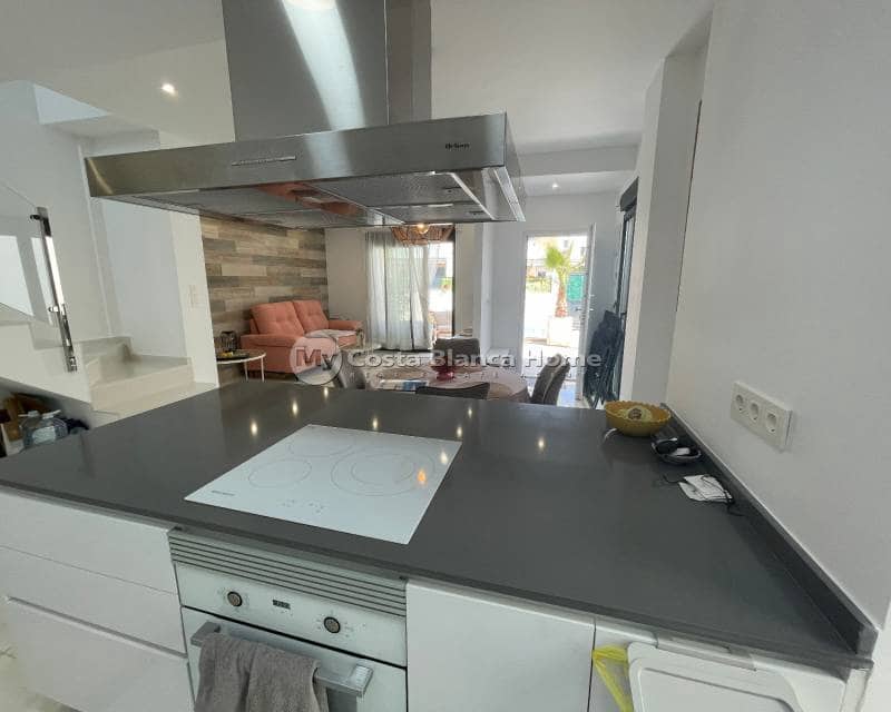 3 Zimmer Villa zu verkaufen in Benijofar mit Pool - 379.990 € (Ref: 9282915)