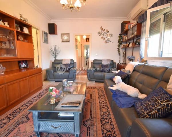 3 Zimmer Villa zu verkaufen in Los Balcones mit Pool - 310.000 € (Ref: 9282916)