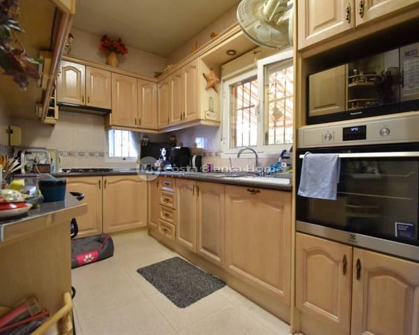 3 Zimmer Villa zu verkaufen in Los Balcones mit Pool - 310.000 € (Ref: 9282916)