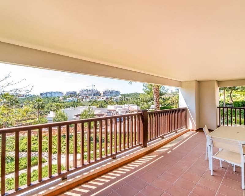 Apartamento de 3 habitaciones en Las Colinas Golf en venta con piscina - 345.000 € (Ref: 9282921)