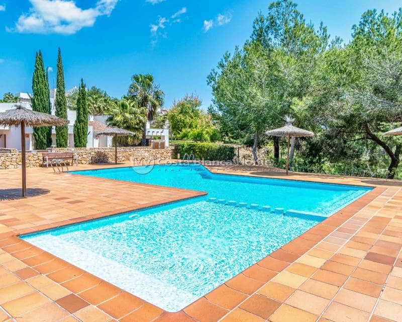 Apartamento de 3 habitaciones en Las Colinas Golf en venta con piscina - 345.000 € (Ref: 9282921)