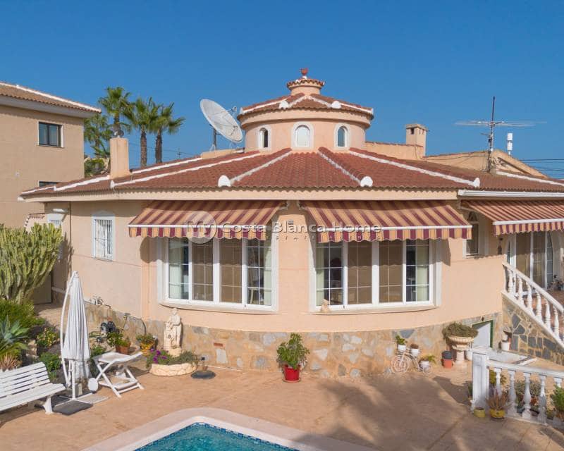 5 bedroom Villa for sale in Ciudad Quesada with pool - € 499,000 (Ref: 9420550)