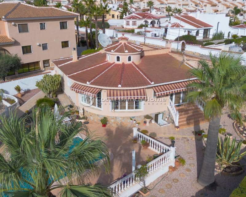 5 bedroom Villa for sale in Ciudad Quesada with pool - € 499,000 (Ref: 9420550)