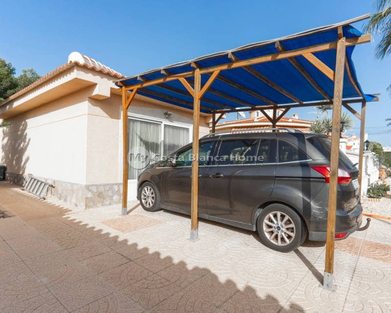 5 bedroom Villa for sale in Ciudad Quesada with pool - € 499,000 (Ref: 9420550)