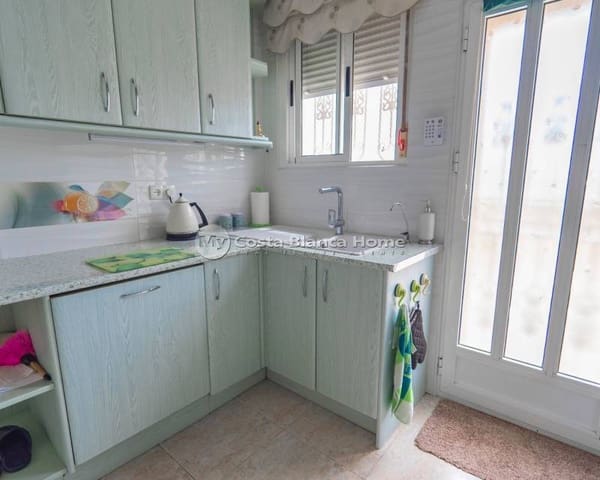 Chalet de 5 habitaciones en Ciudad Quesada, Rojales en venta con piscina - 350.000 € (Ref: 9420554)