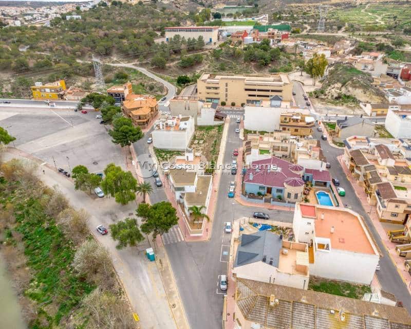 4 bedroom Villa for sale in Rojales - € 389,000 (Ref: 9420558)