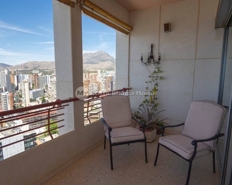 5 slaapkamer Appartement te koop in Benidorm met zwembad - € 1.700.000 (Ref: 9420559)