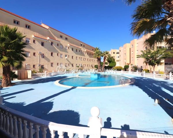 2 soveværelse Lejlighed til salg i San Luis, Torrevieja med swimmingpool - € 126.850 (Ref: 9420563)