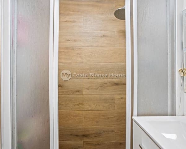 2 bedroom Townhouse for sale in La Siesta, Torrevieja - € 134,900 (Ref: 9420570)