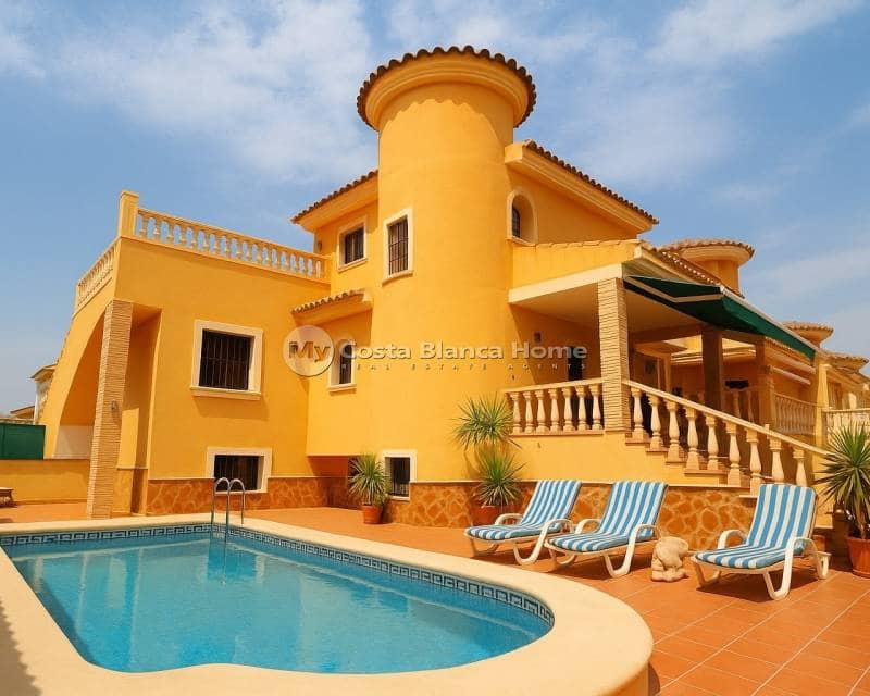 5 quarto Moradia para venda em Lo Crispin com piscina - 350 000 € (Ref: 9420575)