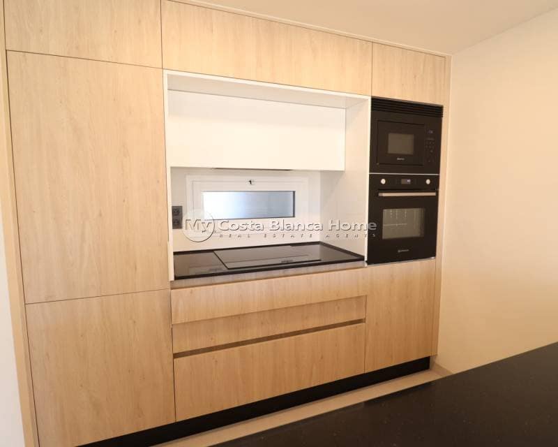 2 bedroom Apartment for sale in El Raso with pool - € 295,000 (Ref: 9420577)