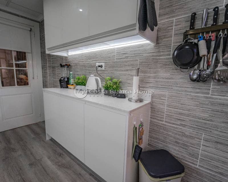 3 bedroom Townhouse for sale in Ciudad Quesada with pool - € 235,000 (Ref: 9420578)