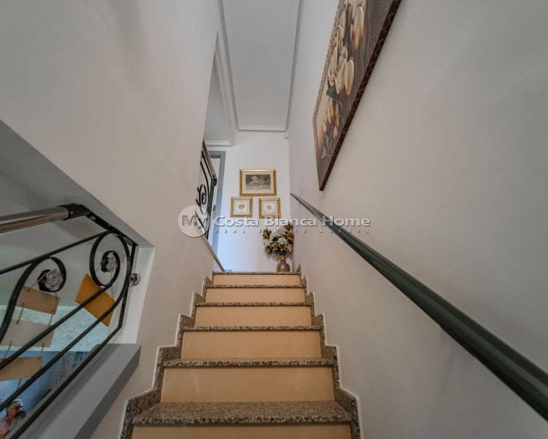 3 bedroom Townhouse for sale in Ciudad Quesada with pool - € 235,000 (Ref: 9420578)