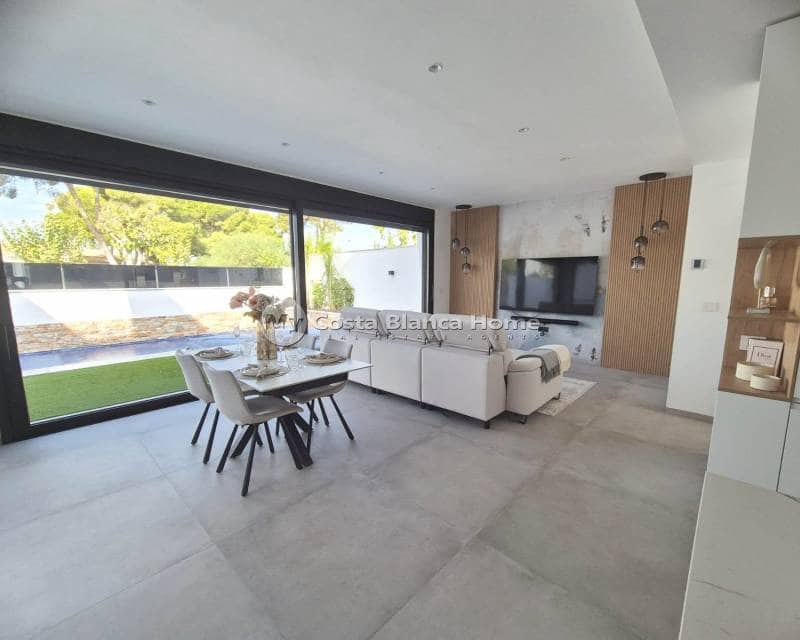 3 chambre Villa/Maison Semi-Mitoyenne à vendre à Santiago de la Ribera avec piscine - 699 900 € (Ref: 9420579)