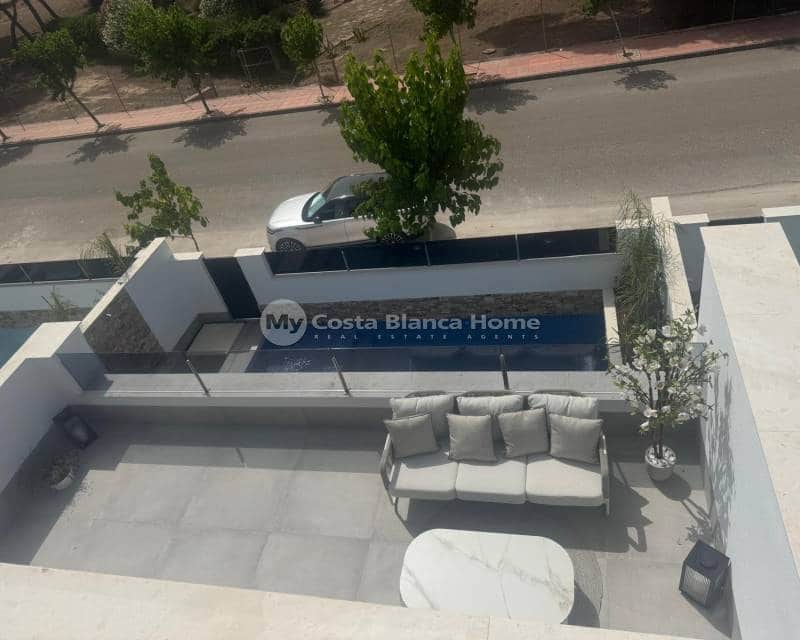 3 chambre Villa/Maison Semi-Mitoyenne à vendre à Santiago de la Ribera avec piscine - 699 900 € (Ref: 9420579)