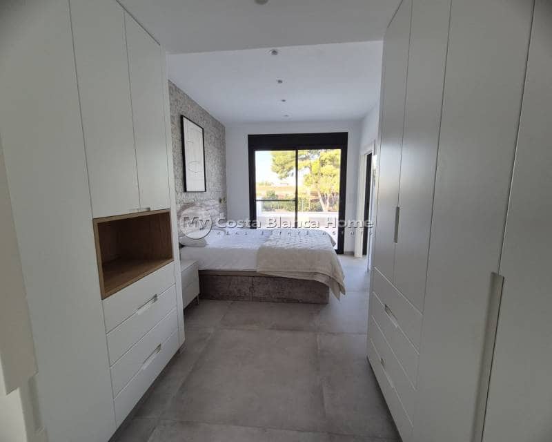 3 chambre Villa/Maison Semi-Mitoyenne à vendre à Santiago de la Ribera avec piscine - 699 900 € (Ref: 9420579)