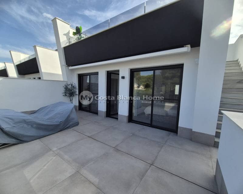 3 chambre Villa/Maison Semi-Mitoyenne à vendre à Santiago de la Ribera avec piscine - 699 900 € (Ref: 9420579)