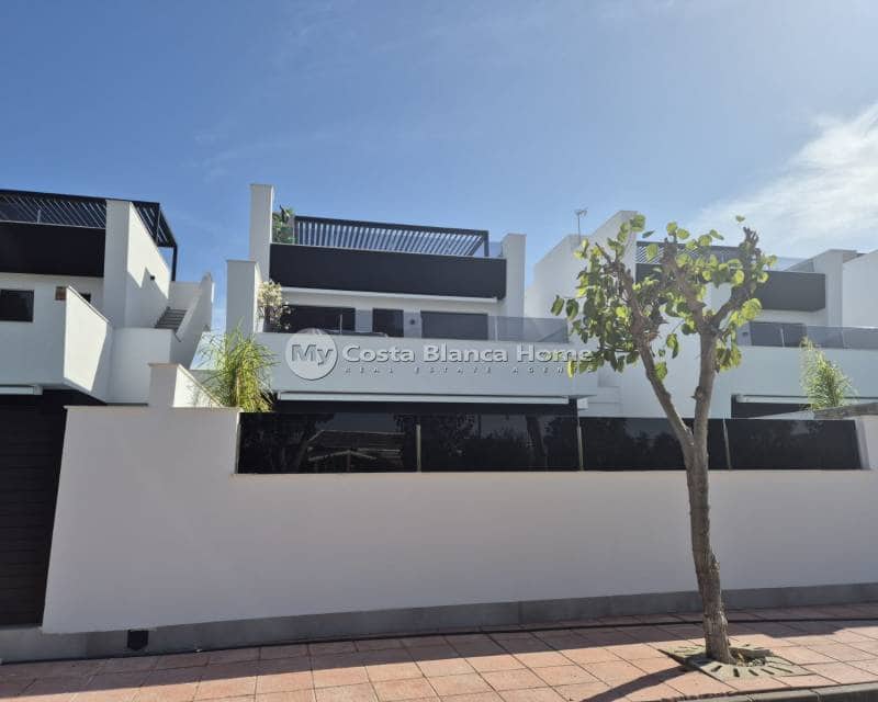 3 chambre Villa/Maison Semi-Mitoyenne à vendre à Santiago de la Ribera avec piscine - 699 900 € (Ref: 9420579)