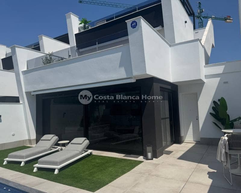 3 chambre Villa/Maison Semi-Mitoyenne à vendre à Santiago de la Ribera avec piscine - 699 900 € (Ref: 9420579)