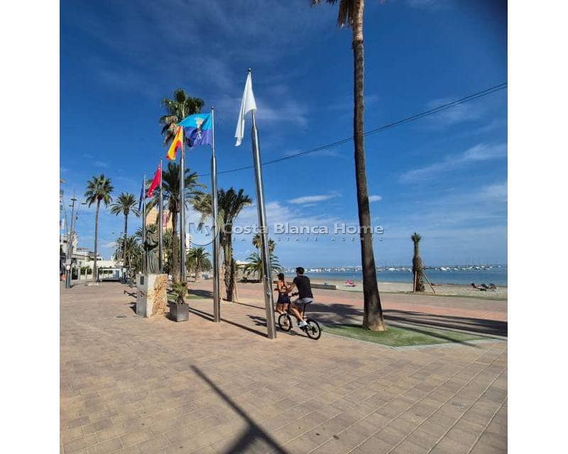 3 chambre Villa/Maison Semi-Mitoyenne à vendre à Santiago de la Ribera avec piscine - 699 900 € (Ref: 9420579)