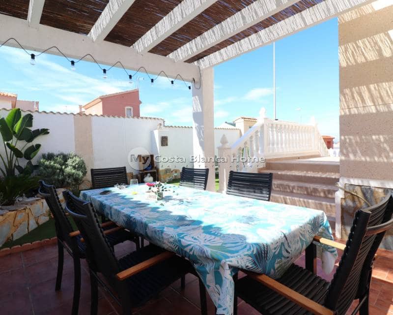 2 soveværelse Villa til salg i Benimar med swimmingpool - € 285.000 (Ref: 9420581)