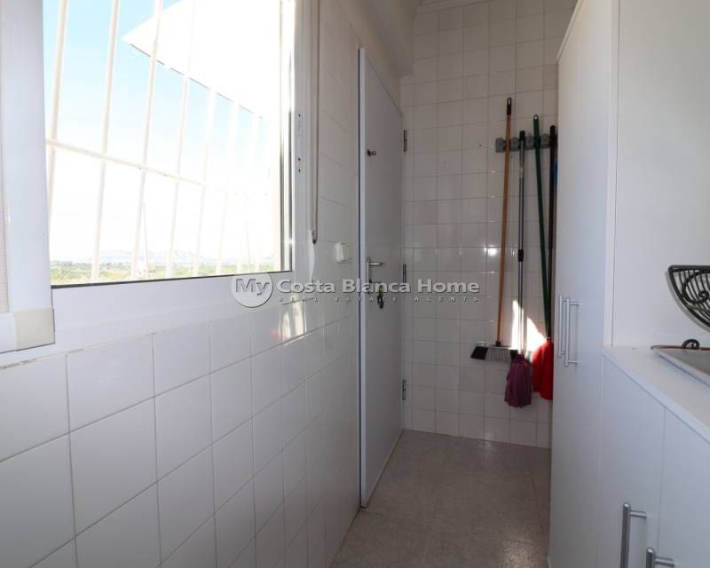 4 sypialnia Willa na sprzedaż w Algorfa z basenem - 465 000 € (Ref: 9420584)