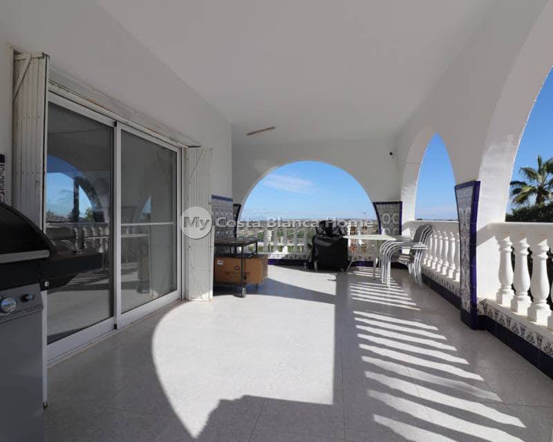 4 sypialnia Willa na sprzedaż w Algorfa z basenem - 465 000 € (Ref: 9420584)