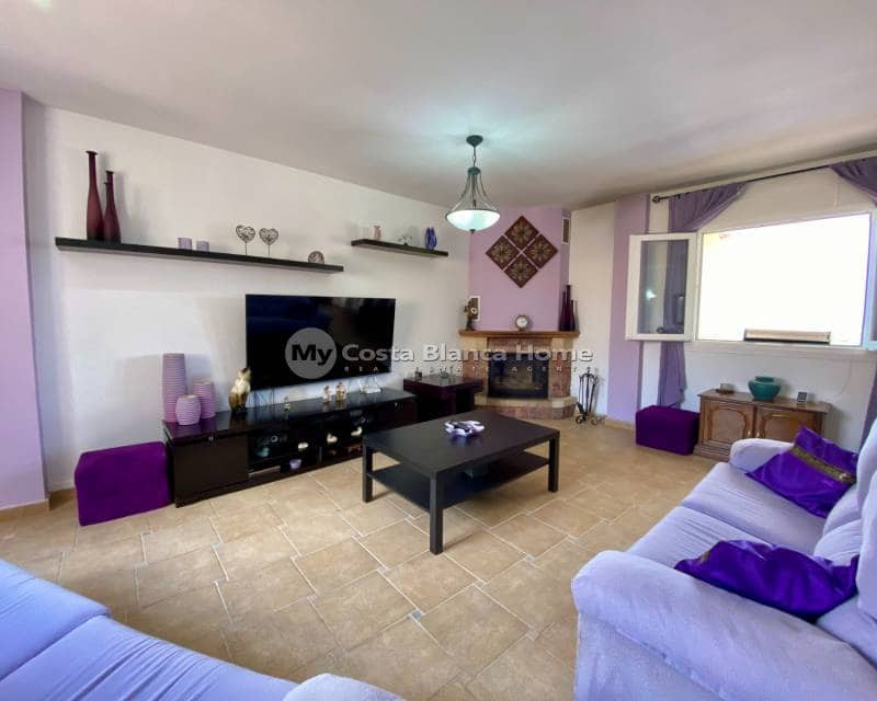 3 Zimmer Villa zu verkaufen in Algorfa mit Pool - 599.990 € (Ref: 9420586)