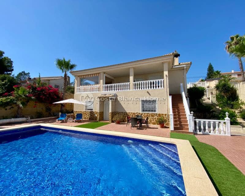 3 Zimmer Villa zu verkaufen in Algorfa mit Pool - 599.990 € (Ref: 9420586)