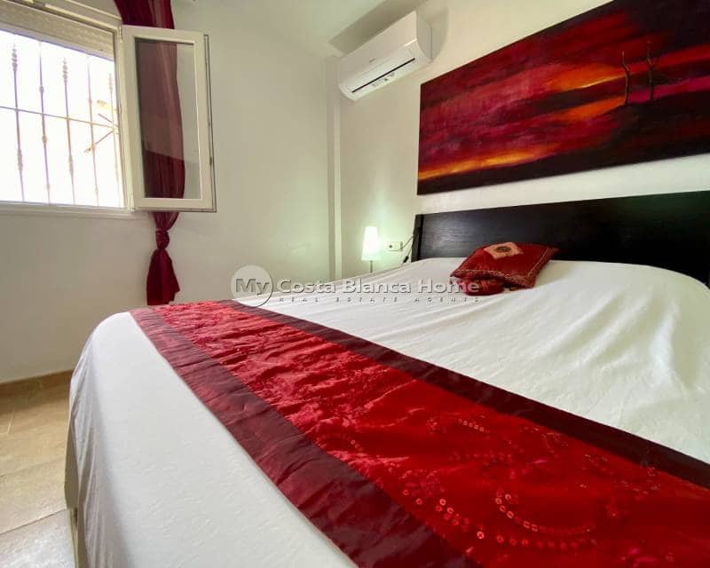 3 Zimmer Villa zu verkaufen in Algorfa mit Pool - 599.990 € (Ref: 9420586)