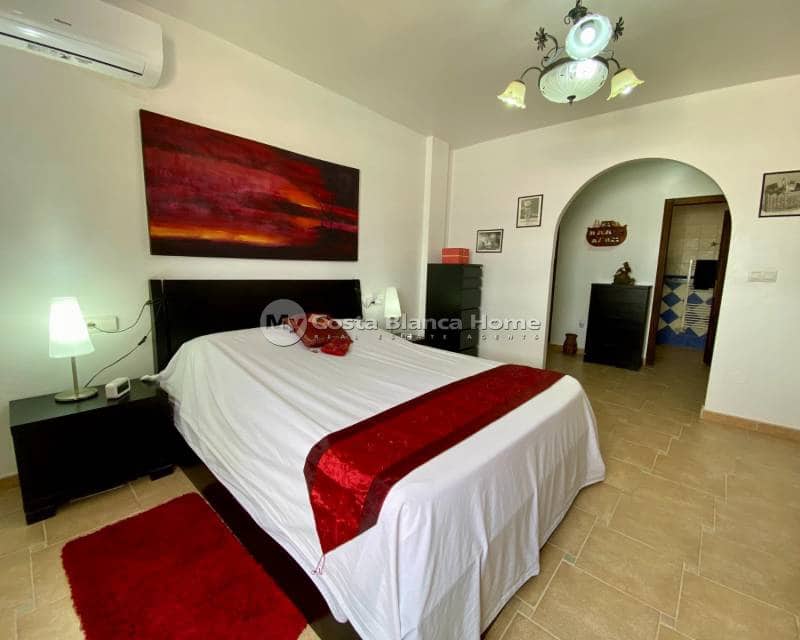 3 Zimmer Villa zu verkaufen in Algorfa mit Pool - 599.990 € (Ref: 9420586)