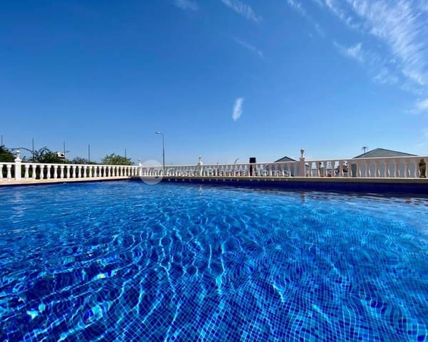 3 Zimmer Villa zu verkaufen in Algorfa mit Pool - 599.990 € (Ref: 9420586)