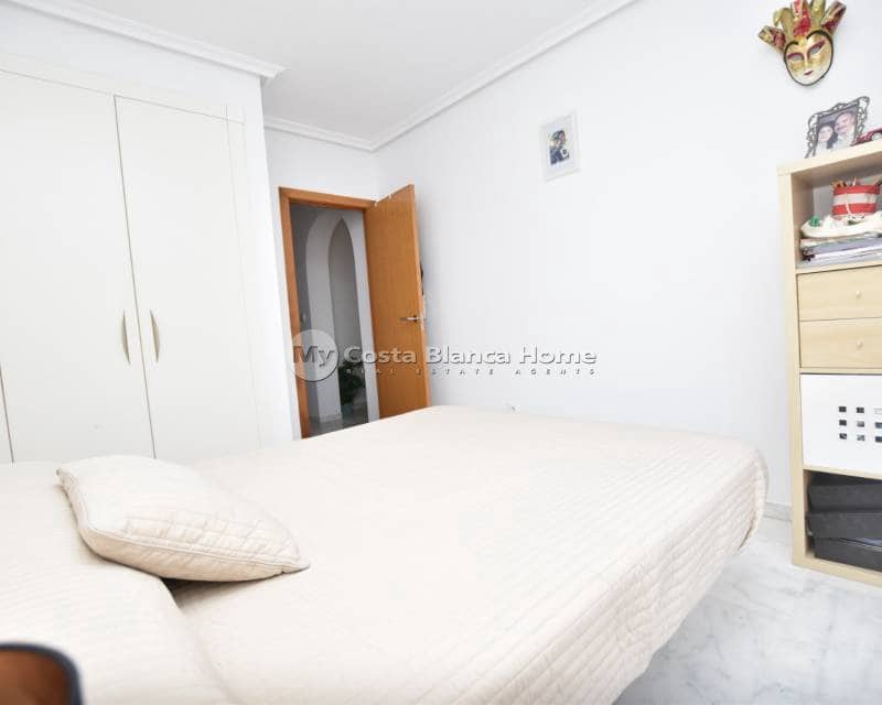 Casa de 3 habitaciones en Algorfa en venta con piscina - 195.000 € (Ref: 9420587)