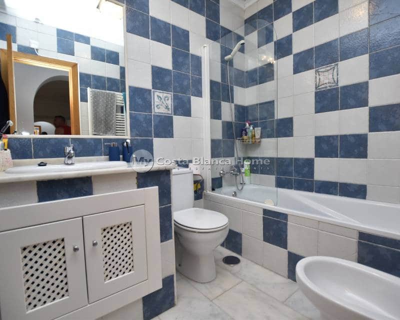 Casa de 3 habitaciones en Algorfa en venta con piscina - 195.000 € (Ref: 9420587)