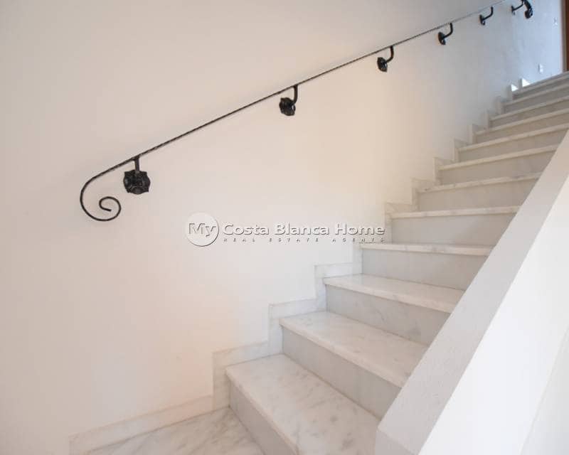 Casa de 3 habitaciones en Algorfa en venta con piscina - 195.000 € (Ref: 9420587)