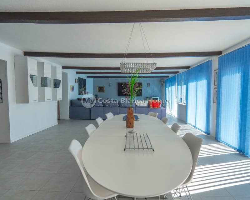 6 bedroom Finca/Country House for sale in Los Montesinos with pool - € 795,000 (Ref: 9420591)