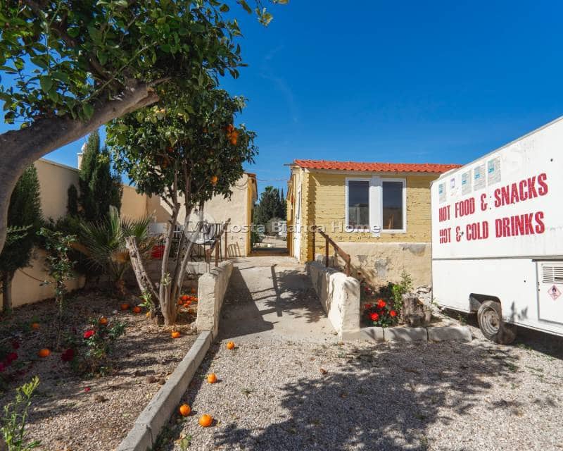 6 bedroom Finca/Country House for sale in Los Montesinos with pool - € 795,000 (Ref: 9420591)