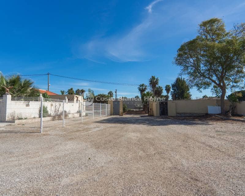 6 bedroom Finca/Country House for sale in Los Montesinos with pool - € 795,000 (Ref: 9420591)