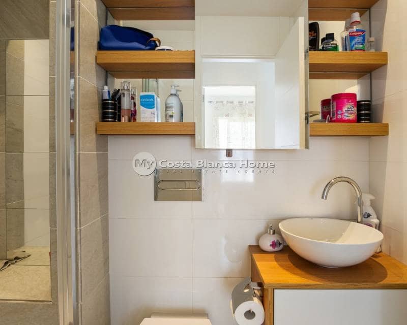 2 soveværelse Lejlighed til salg i Dona Pepa med swimmingpool - € 270.000 (Ref: 9420594)