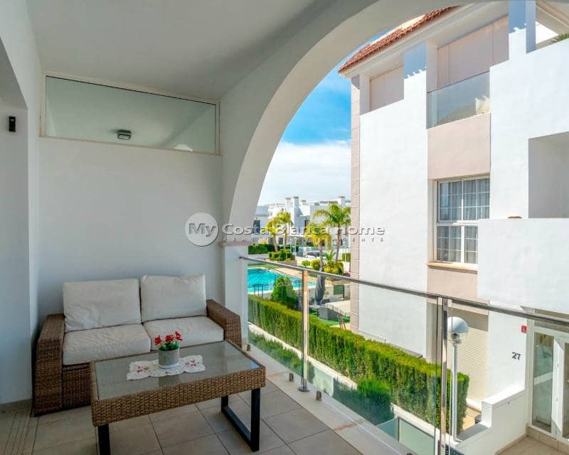 2 soveværelse Lejlighed til salg i Dona Pepa med swimmingpool - € 270.000 (Ref: 9420594)